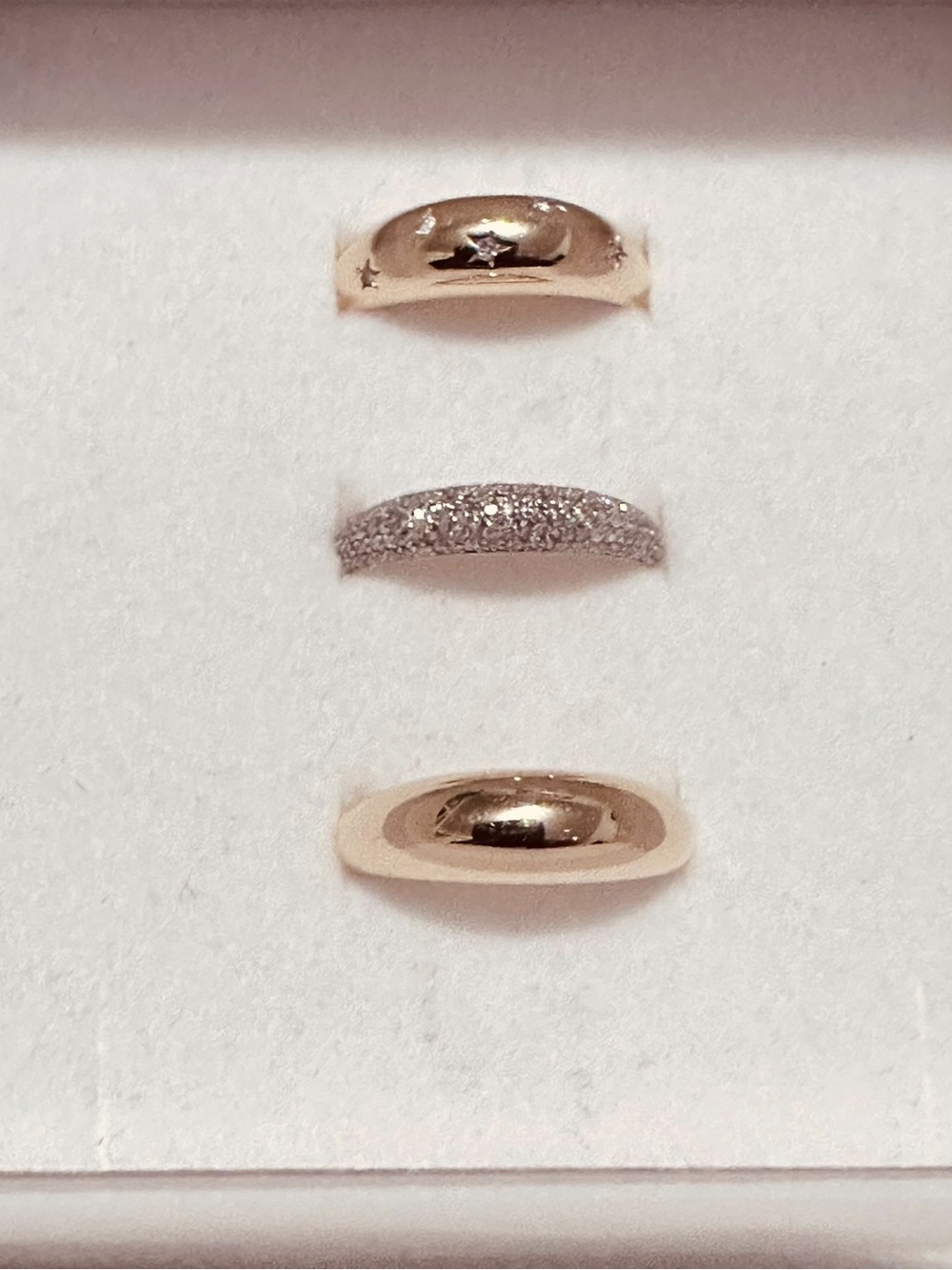 Mejuri | Ring | Mejuri Thin Dome Ring | 14k Yellow Gold - Picture 11 of 12